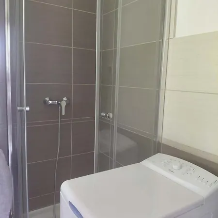 Laura Apartament